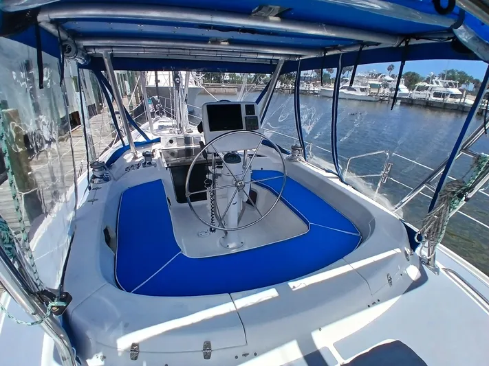 Relentless Yacht Photos Pics 