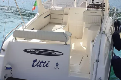 2005 Mano Marine cruiser