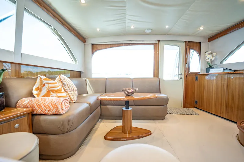 Hawk Tuna Yacht Photos Pics Viking 42 Hawk Tuna - Salon