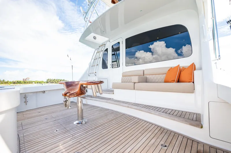 Hawk Tuna Yacht Photos Pics Viking 42 Hawk Tuna - Cockpit