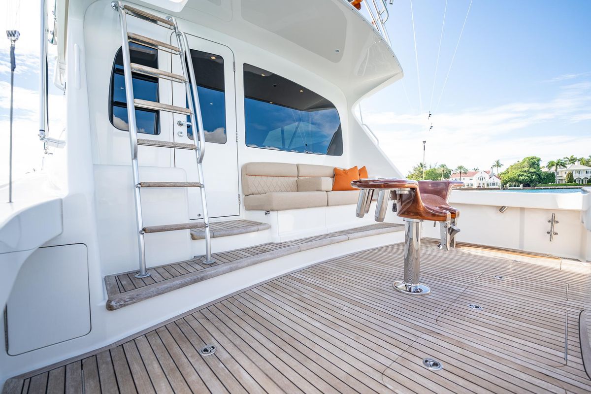 2015 Viking 42 