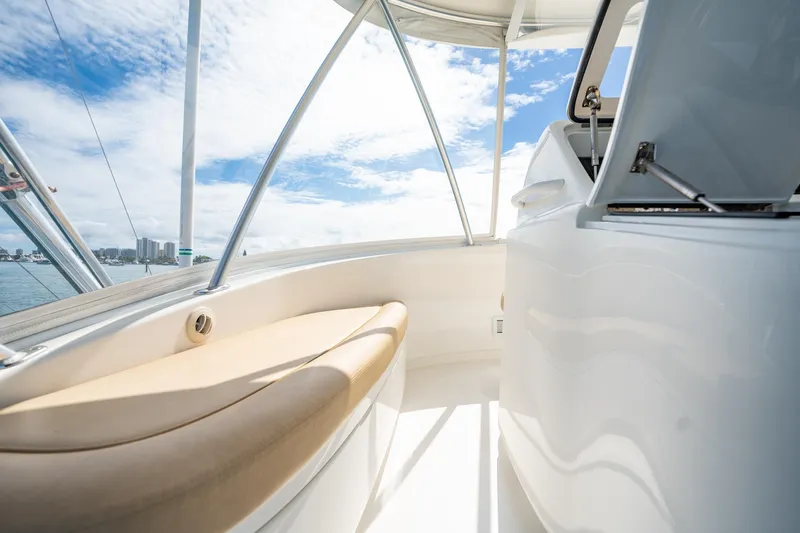 Hawk Tuna Yacht Photos Pics Viking 42 Hawk Tuna - Flybridge