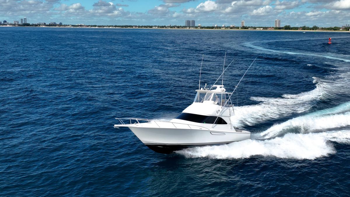 2015 Viking 42 