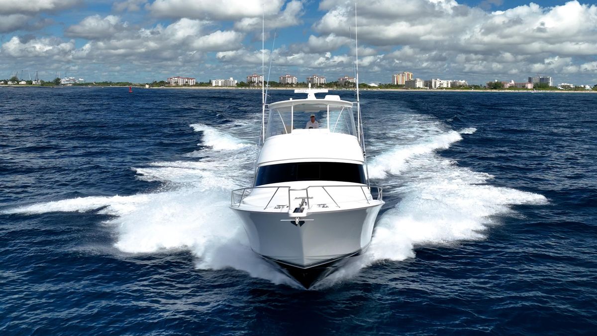 2015 Viking 42 