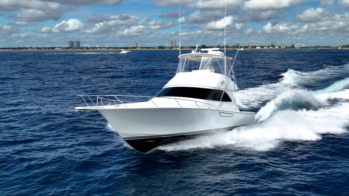 2015 Viking 42 