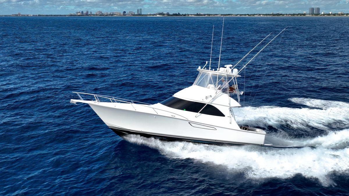 2015 Viking 42 