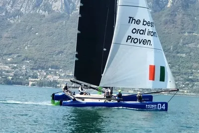 2011 Custom marstrom M 32