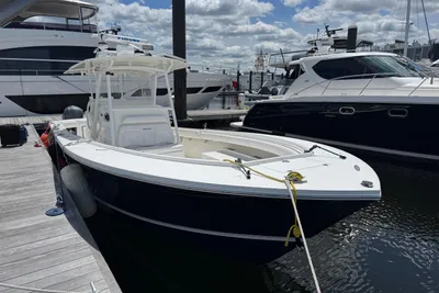Regulator 34 Center Console