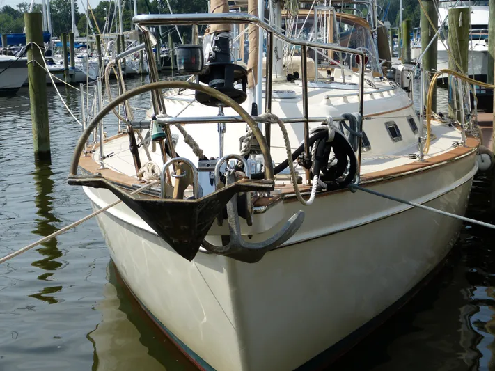 Lastochka Yacht Photos Pics 2000 Island Packet 420