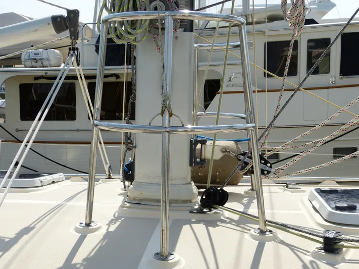 Lastochka Yacht Photos Pics 2000 Island Packet 420