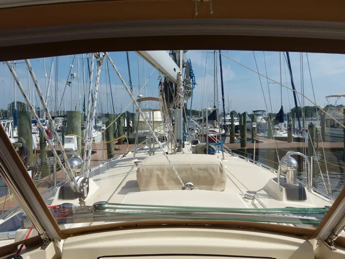 Lastochka Yacht Photos Pics 2000 Island Packet 420