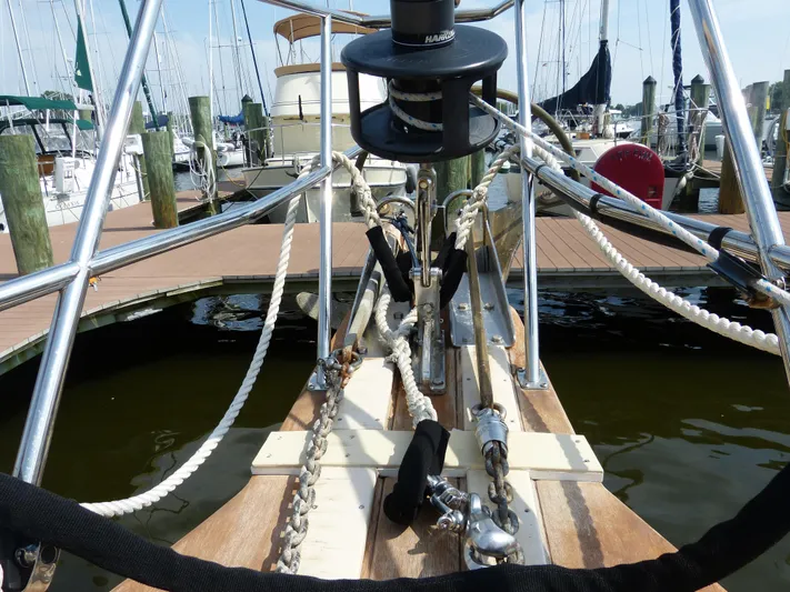 Lastochka Yacht Photos Pics 2000 Island Packet 420