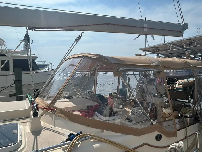 Lastochka Yacht Photos Pics 2000 Island Packet 420