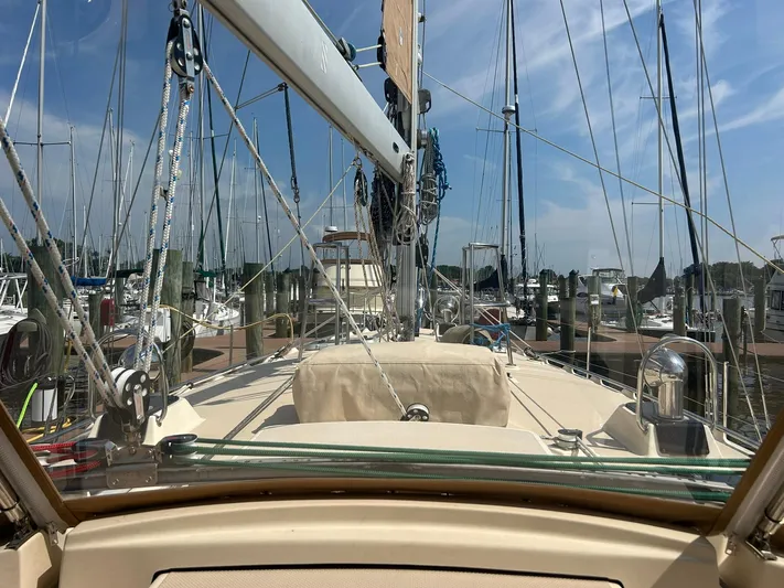 Lastochka Yacht Photos Pics 2000 Island Packet 420