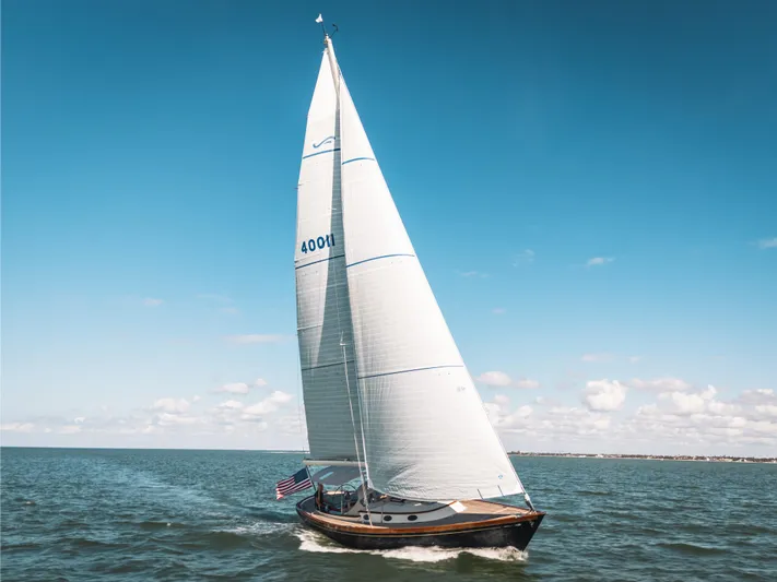 Encore Yacht Photos Pics 