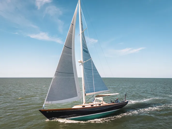 Encore Yacht Photos Pics Sail Aerials