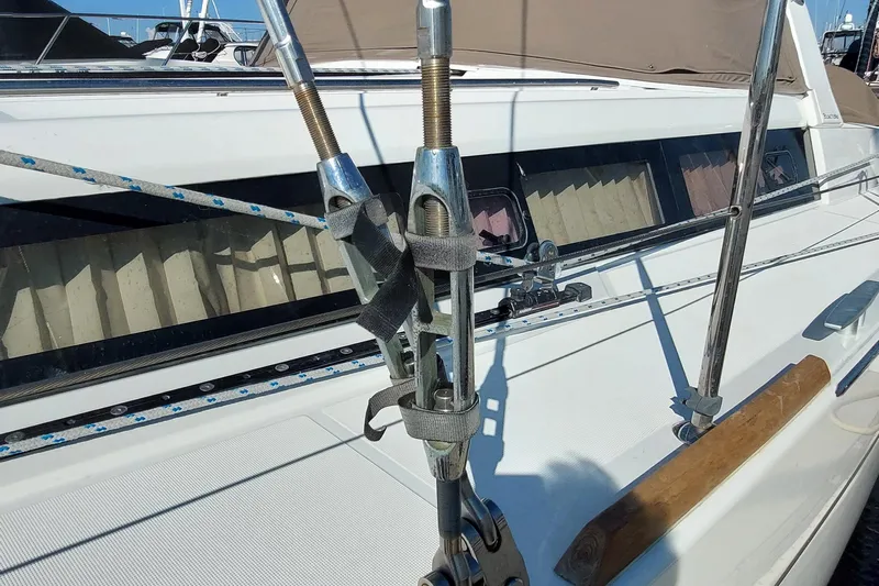 La Bella Vita Yacht Photos Pics Close-up of 2015 Beneteau Oceanis 45 yacht rigging and deck details.
