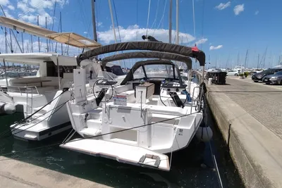2025 Dufour 41