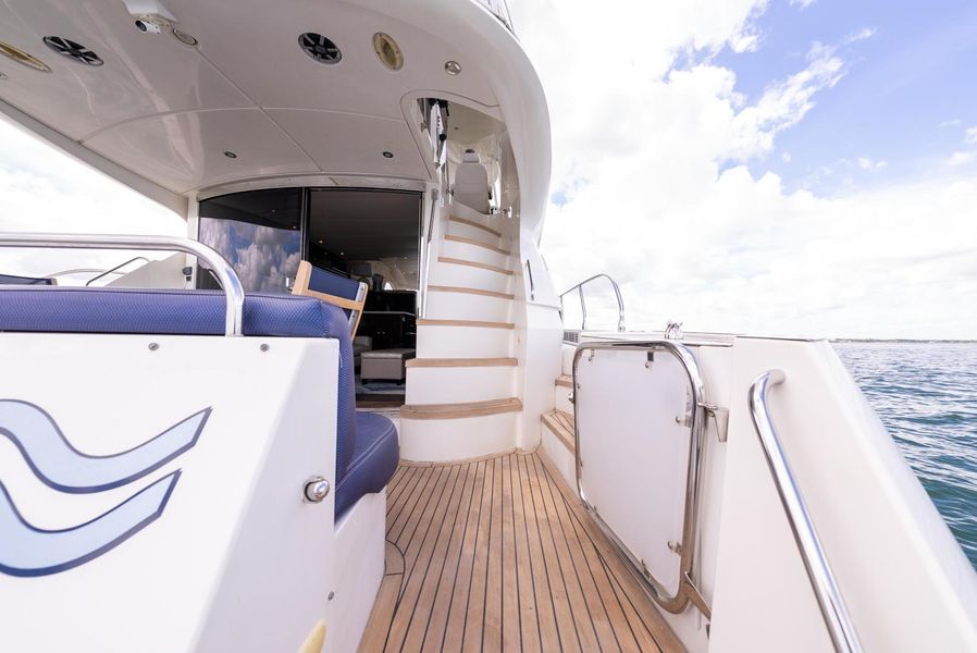 2007 Marquis 55 Motor Yacht