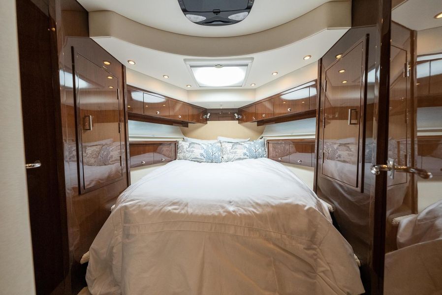 2007 Marquis 55 Motor Yacht