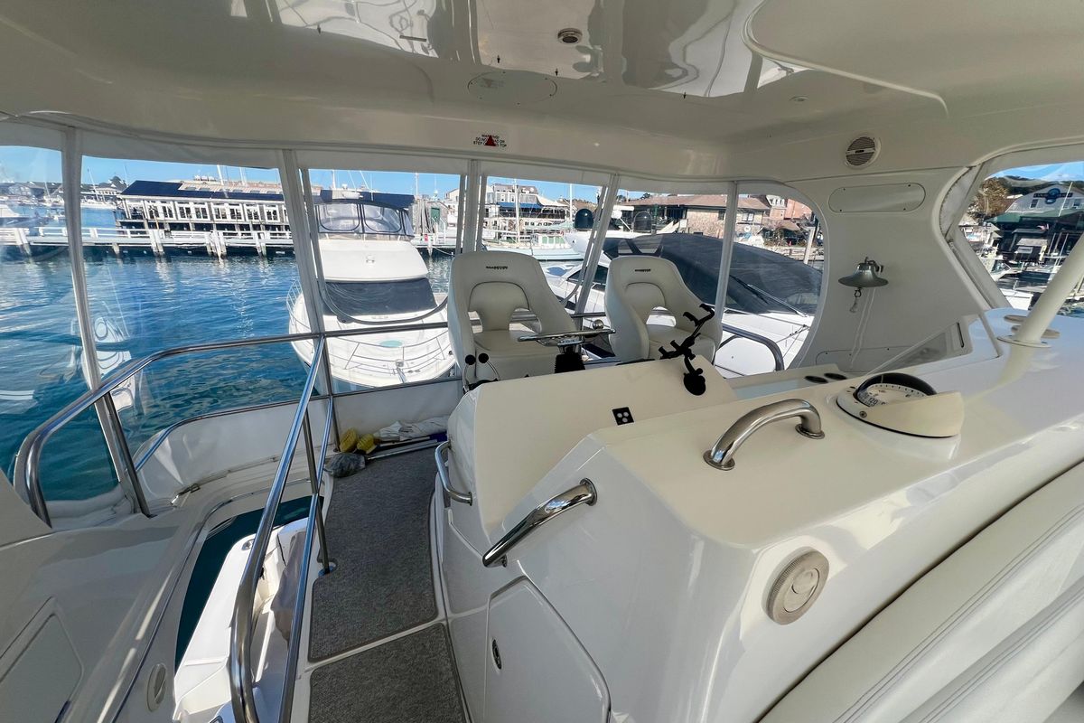 2004 Silverton 48 