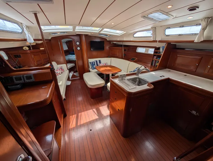 Seastar Yacht Photos Pics 
