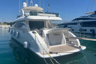 2006 Maiora 27
