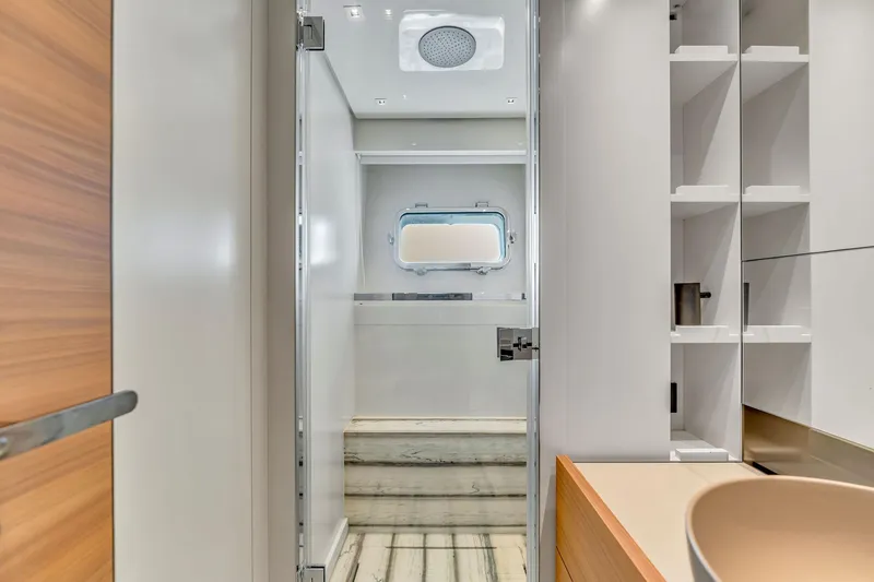 Notynog Yacht Photos Pics Cabin 3