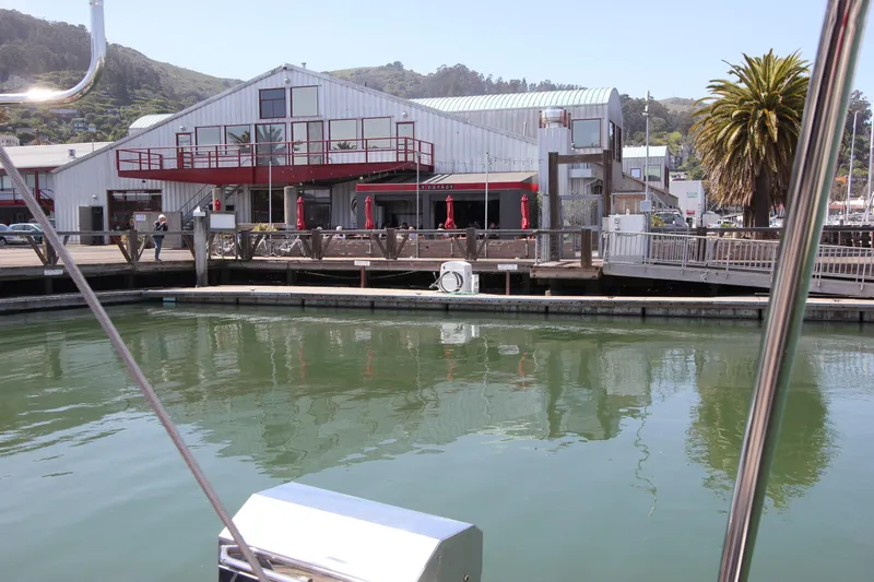 Sea G Yacht Photos Pics ...right across from Le Garage...