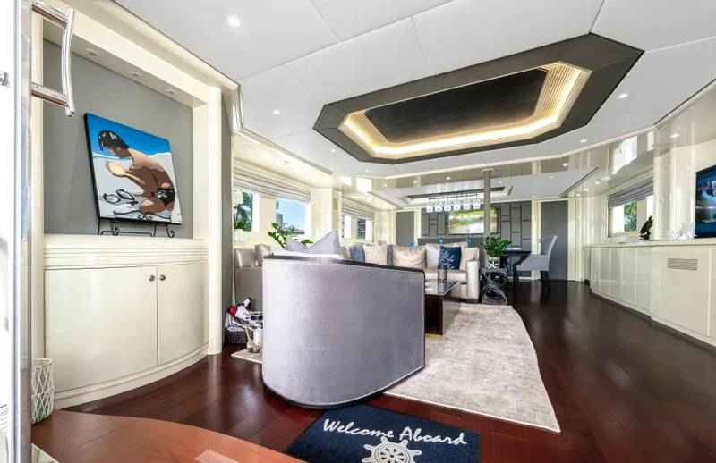 The Pearl Yacht Photos Pics Luxurious 1998 Intermarine 118 yacht interior with modern decor and elegant furnishings.