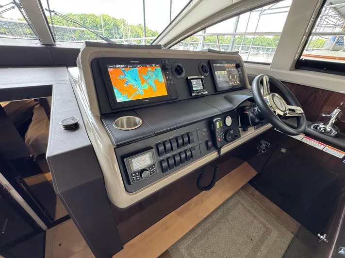 Finale Yacht Photos Pics 