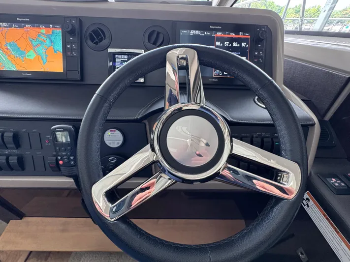 Finale Yacht Photos Pics 