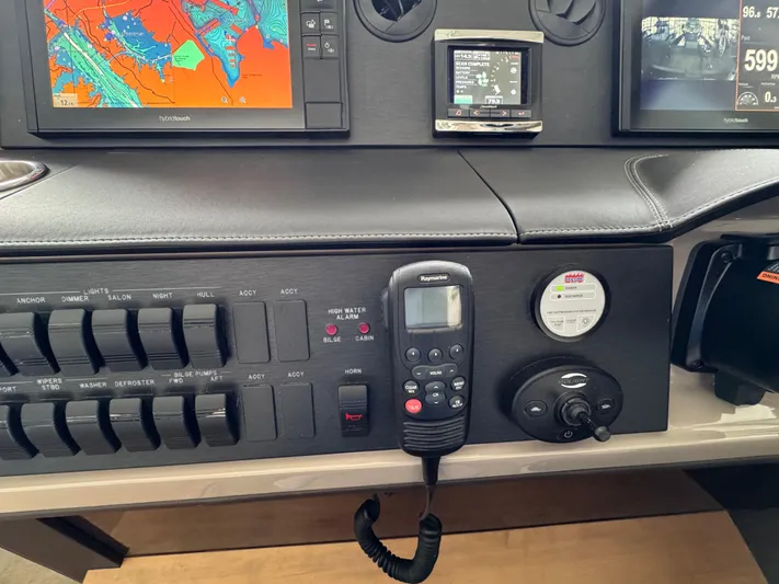 Finale Yacht Photos Pics 