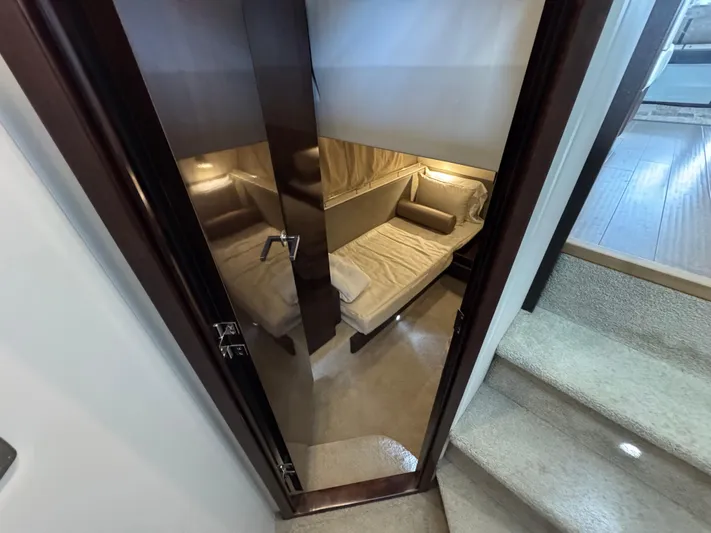 Finale Yacht Photos Pics 