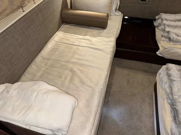 Finale Yacht Photos Pics 