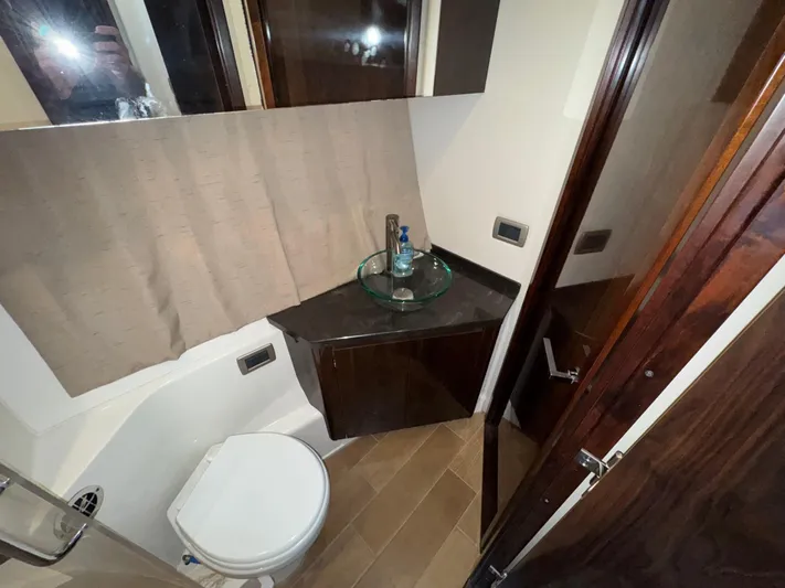 Finale Yacht Photos Pics 