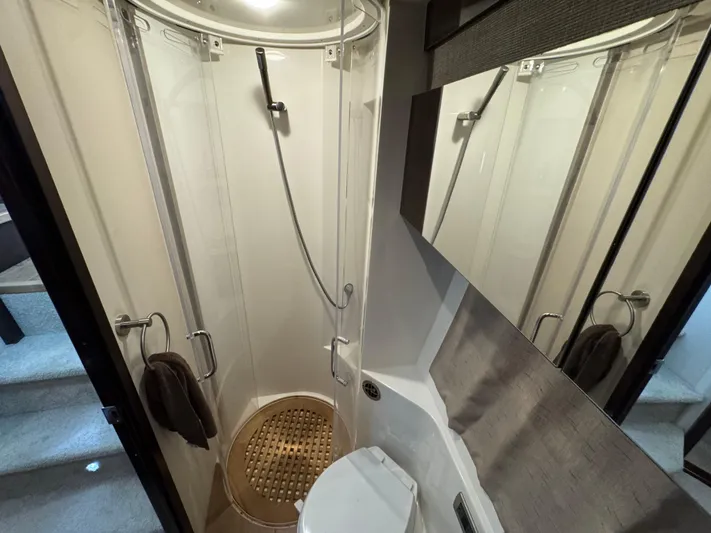 Finale Yacht Photos Pics 