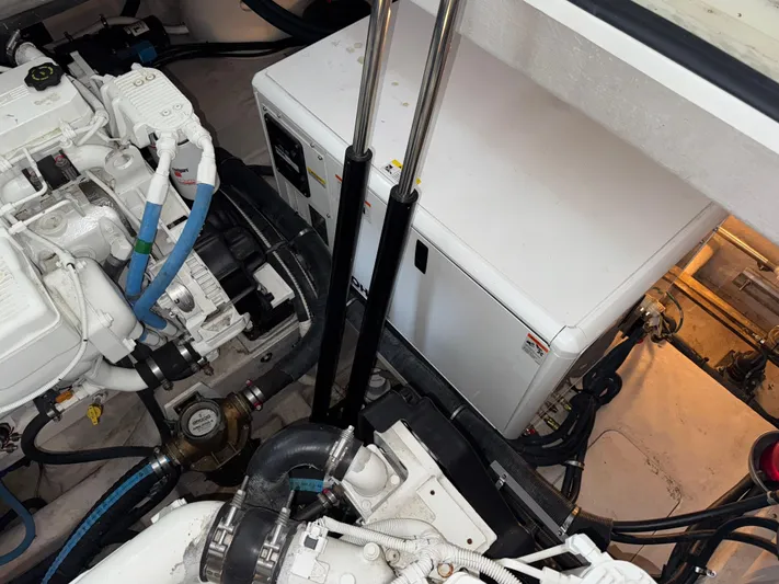 Finale Yacht Photos Pics 