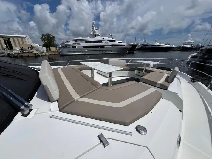  Yacht Photos Pics Luxurious 2020 Galeon 680 Fly yacht with spacious sunbathing area and elegant design.