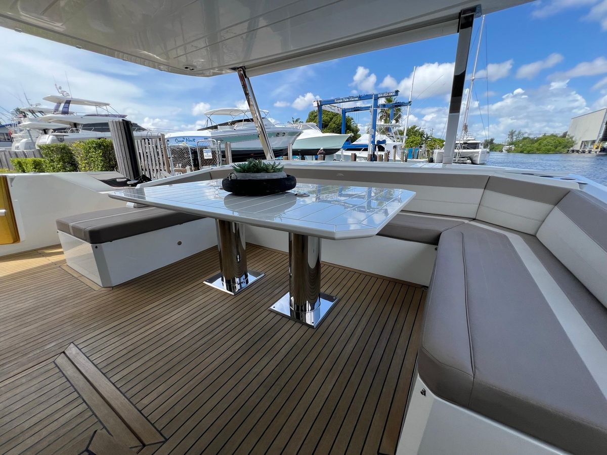 2020 Galeon 68 
