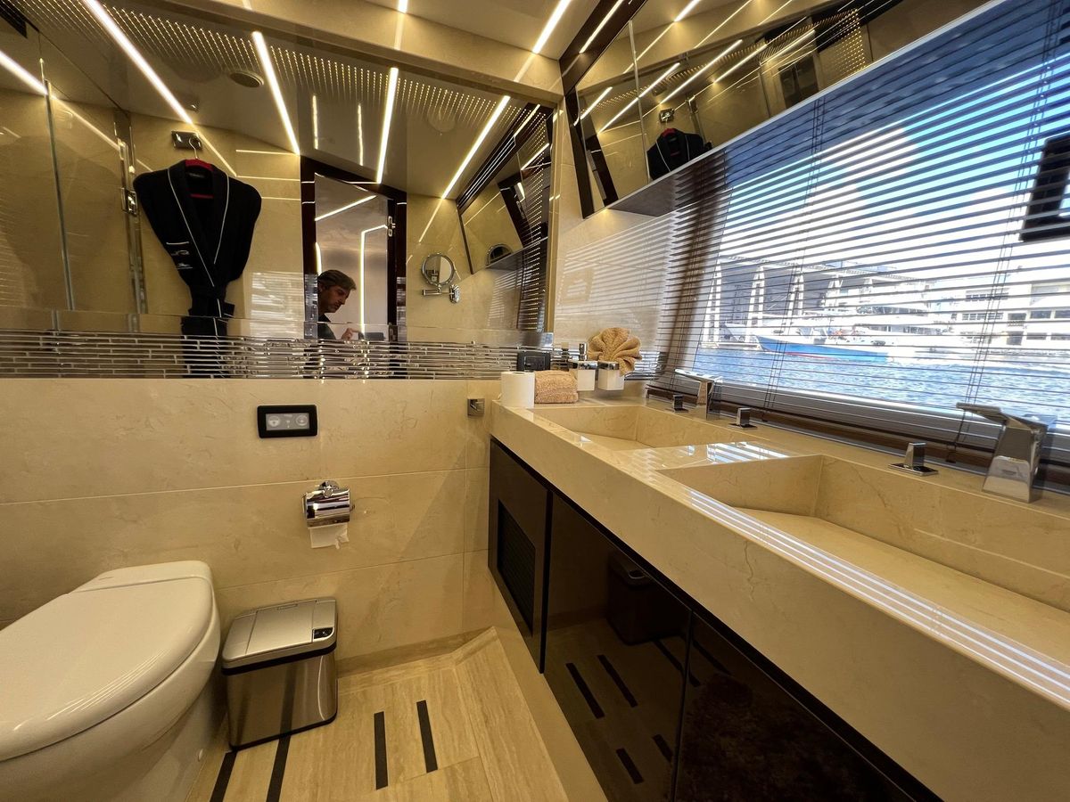 2020 Galeon 68 