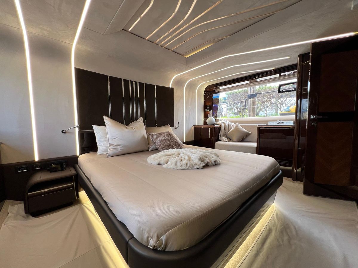 2020 Galeon 68 
