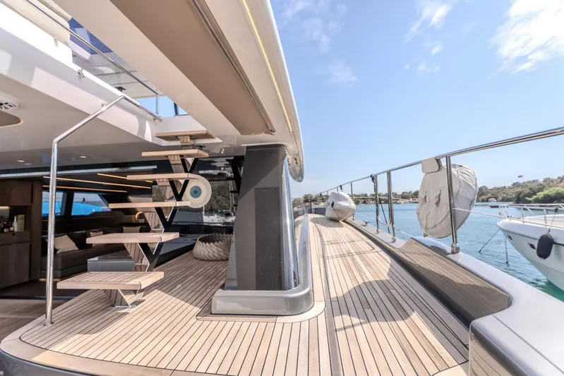  Yacht Photos Pics Luxurious Sunreef 60 Power yacht deck with modern staircase, 2023 model.