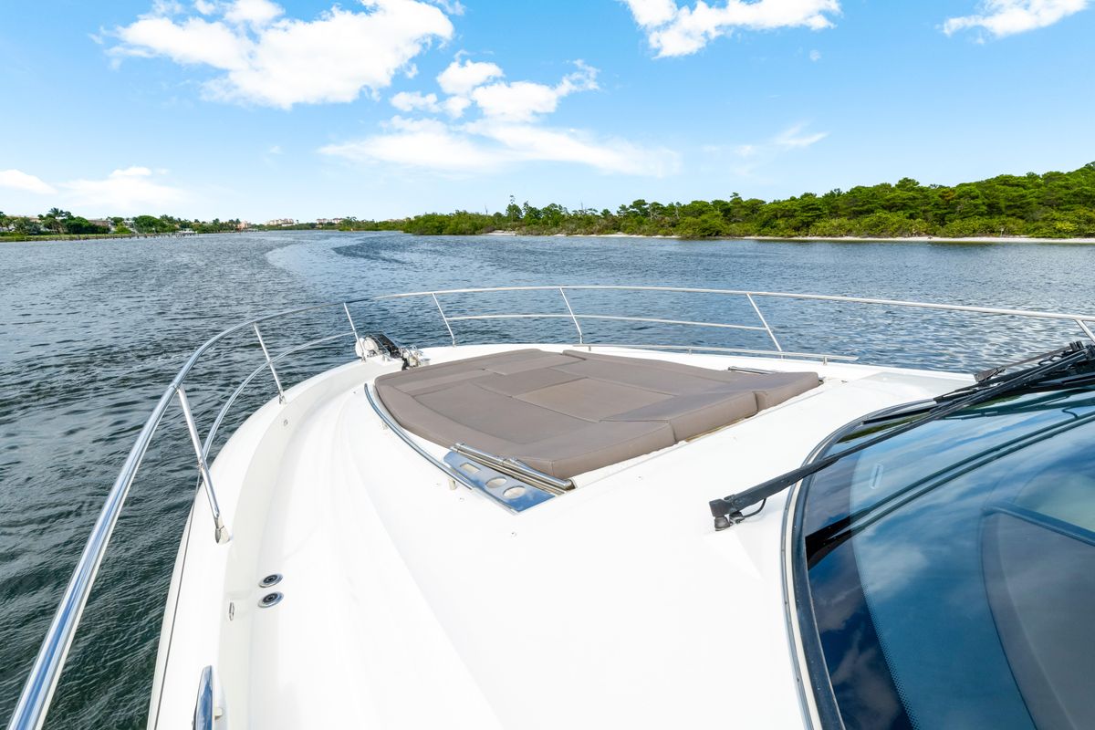 2017 Prestige 56 