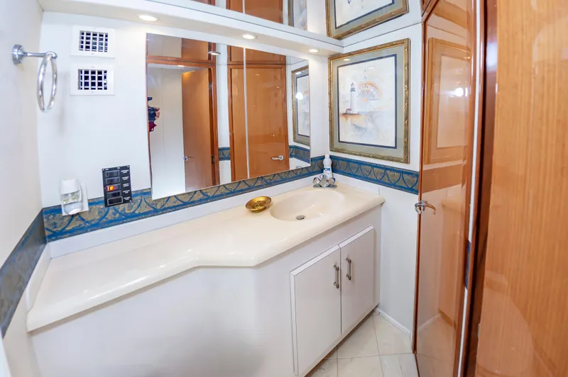 Carolina Lady Yacht Photos Pics 