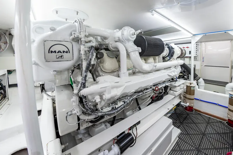 Carolina Lady Yacht Photos Pics 