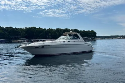 Sea Ray 380 Sundancer
