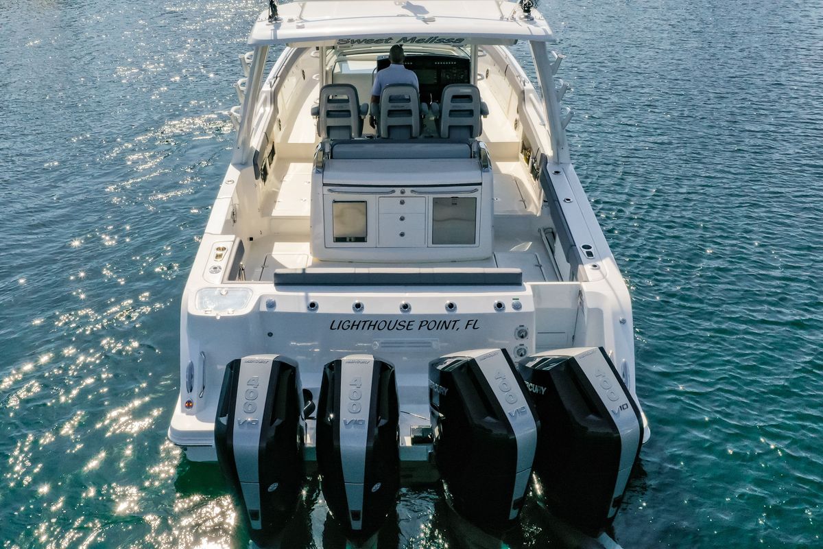 2024 Boston Whaler 42 