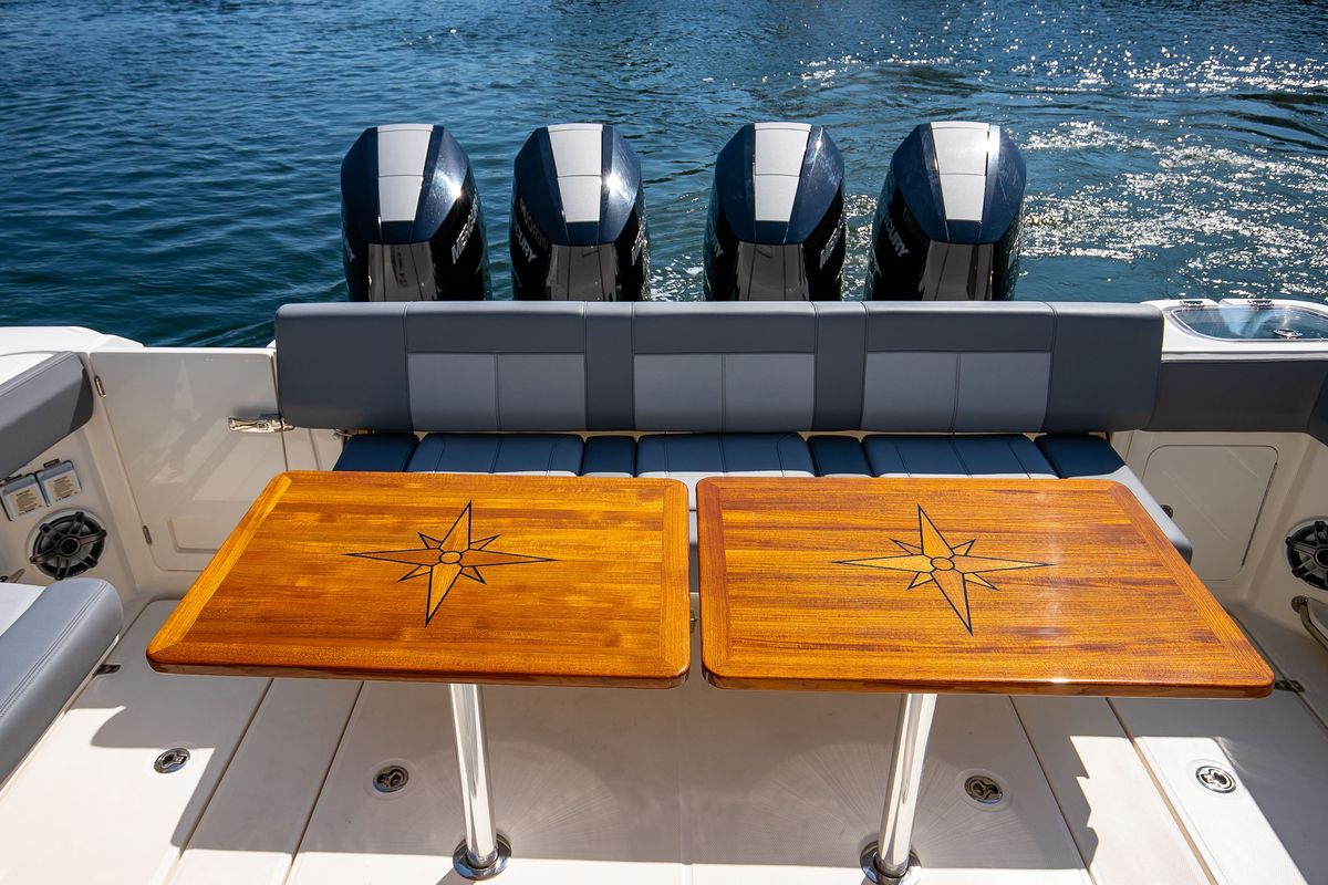 2024 Boston Whaler 42 