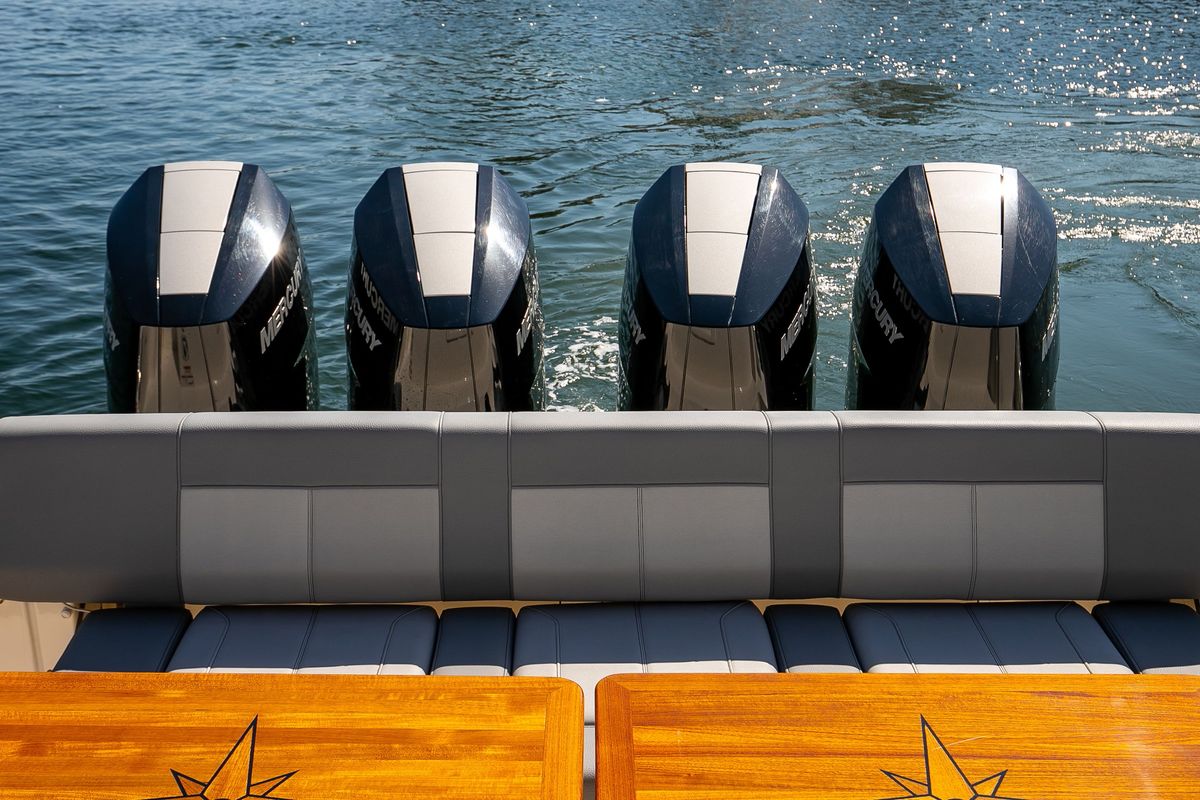 2024 Boston Whaler 42 